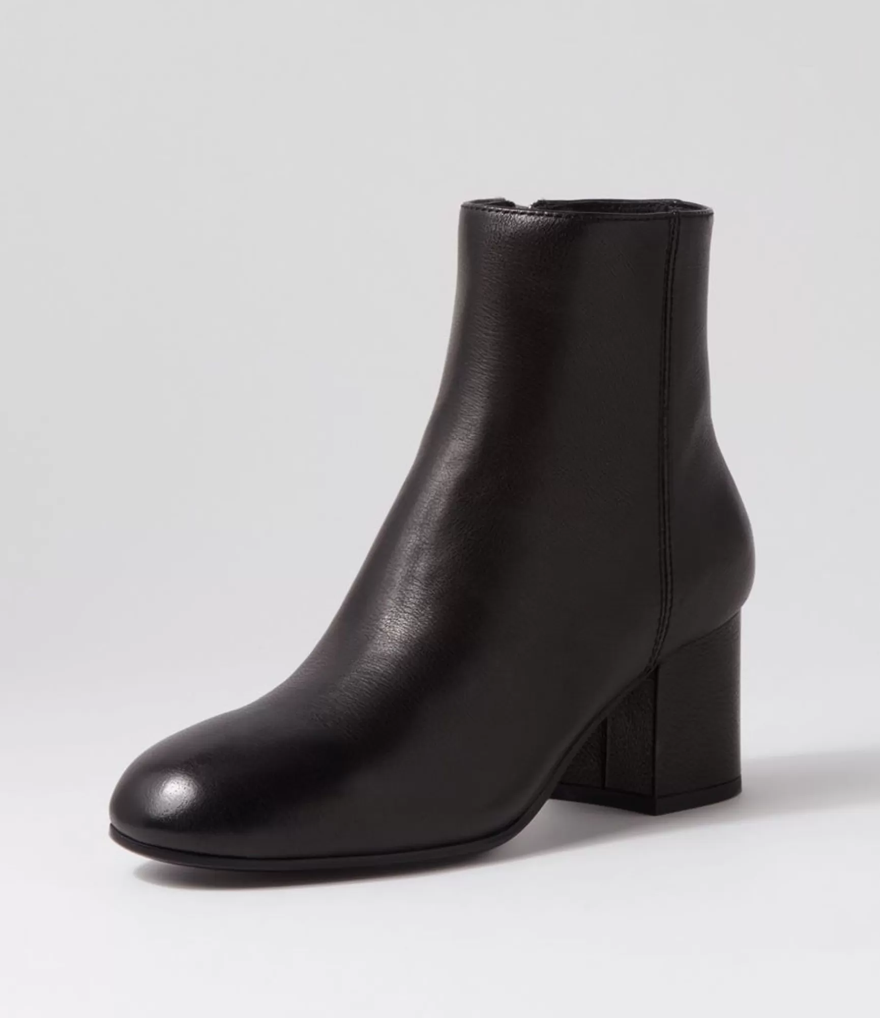 Online Midas Shoes Flossi Black Leather Ankle Boots