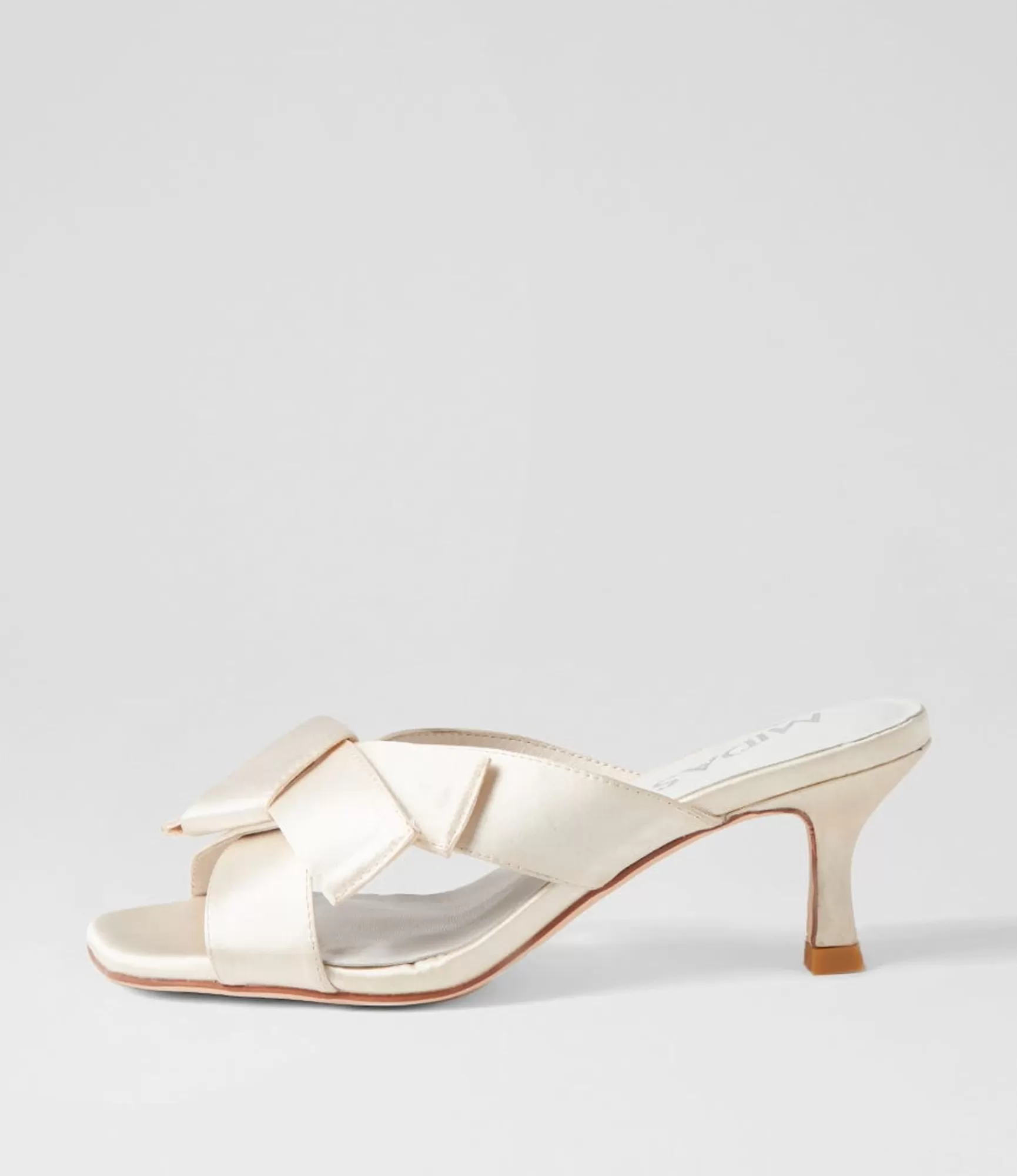 Best Midas Shoes Granger Cream Satin Sandals