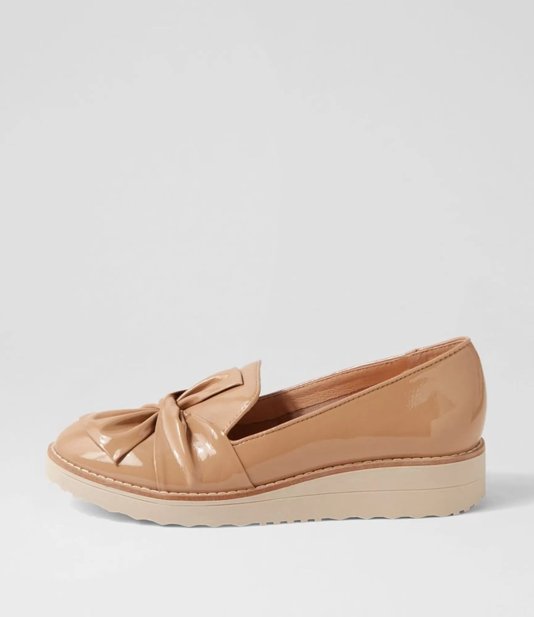 New Midas Shoes Opitto Cafe Patent Leather Flat Shoes
