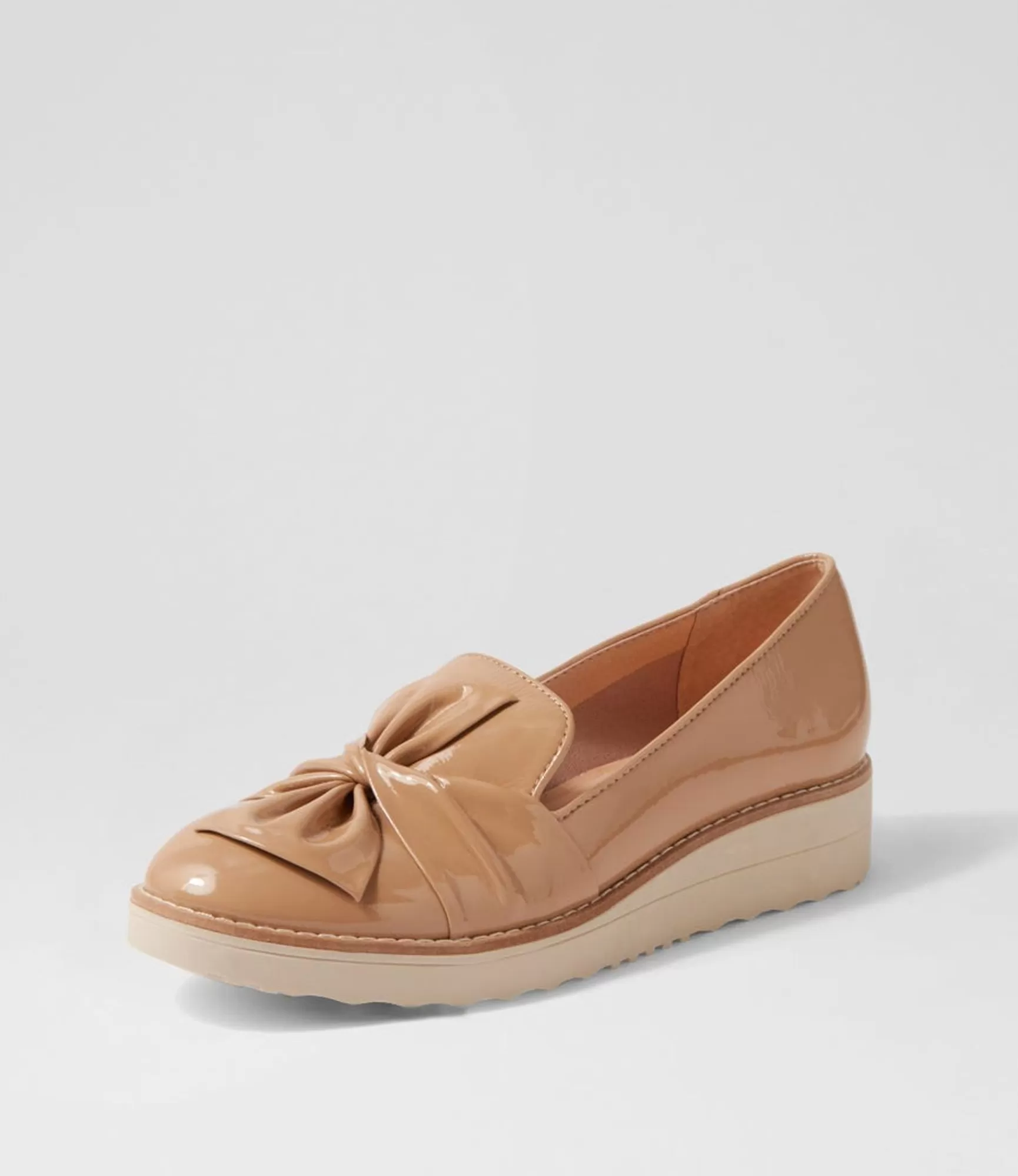 New Midas Shoes Opitto Cafe Patent Leather Flat Shoes